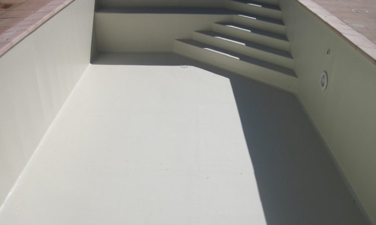 Escalier d'angle avec banquette Draguignan